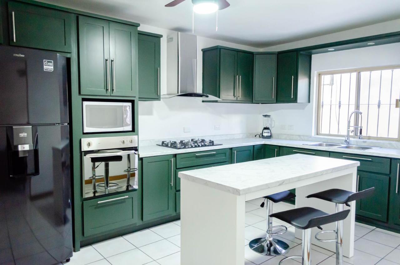 Alojamiento Completo 3 Habitaciones Chihuahua Eksteriør billede